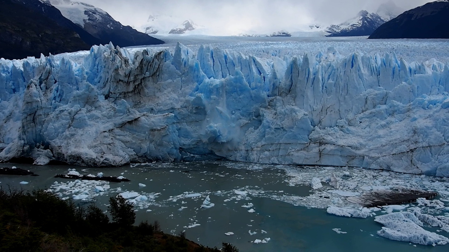 das Kalben des Gletschers