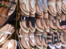 Schuhstand in Armenia.